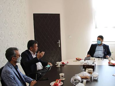 جلسه ریاست پارک با رییس دانشگاه سید جمال الدین اسدآبادی (400)